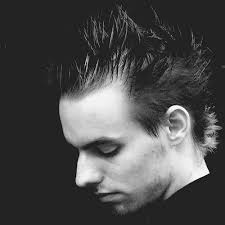 Mohawk &amp; Faux Hawk Hairstyles - via Daymix