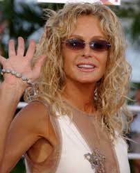 Farrah Fawcett at the 2004 MTV - via Daymix