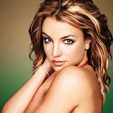 Britney-Spears - via Daymix