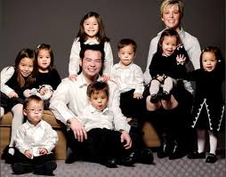 Jon &amp; Kate Plus 8 - via Daymix