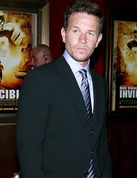 Image <b>Mark Wahlberg</b> romances the ' Picture