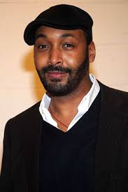 Image Jesse L. Martin Would Like to Picture