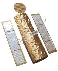 the Hubble Space telescope - via Daymix