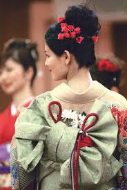 一年一度的“和服女王”大赛旨在