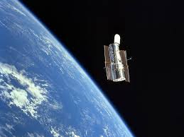 Hubble Space Telescope - via Daymix