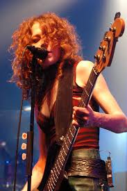 Image <b>Melissa Auf der Maur</b> Picture