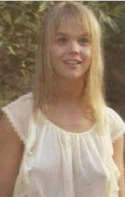 Image <b>McCullough</b>/<b>Julie</b> - Powered Picture