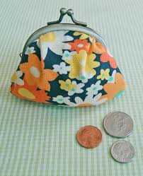 This  cute   little  purse   is quick and    