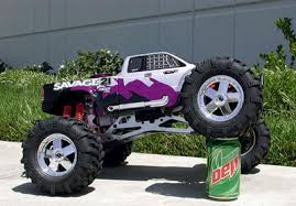HPI Savage RC  Monster Truck  