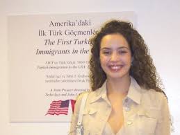 Miss Universe 2002 Azra Ak 305 n