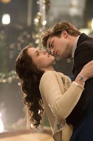 Edward and Bella at prom