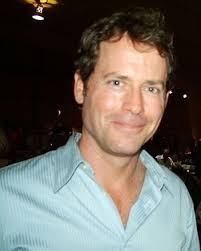 Image <b>Greg Kinnear</b> Picture