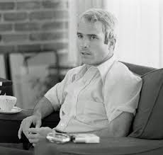 john-mccain-3 - via Daymix