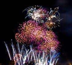 Fireworks - via Daymix