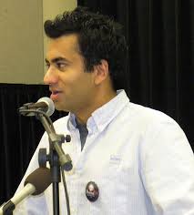 Image us she saw <b>Kal Penn</b> moving Picture