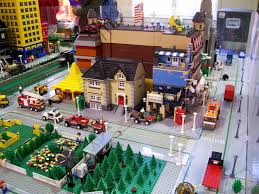 legos-I wish I did these. - via Daymix