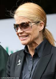 Linda Hamilton Picture 2