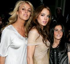 Momager: Dina Lohan Lauching - via Daymix