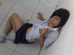 foto  bugil gadis   smp  bugil   