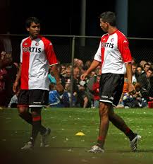 Roy Makaay Image File:Roy Makaay 002.jpg   Wikimedia Commons Picture 4