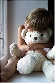 bambina divertente