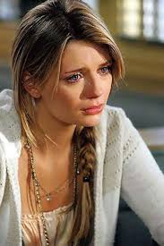 The OC gets, like, the axe - via Daymix