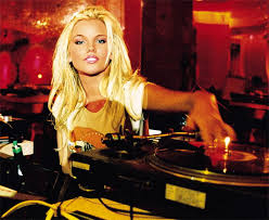 top 100 djs in - via Daymix