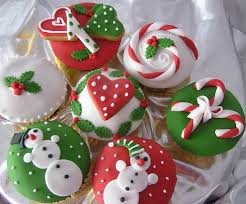 christmas cupcakes by *liis*.