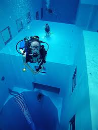 The Nemo 33 pool