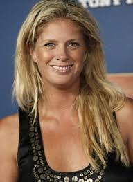 Image <b>Rachel Hunter</b> Engaged Picture