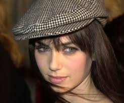 Mia Kirshner