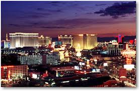 Las Vegas attractions, - via Daymix