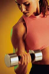 Woman Bicep Curl - via Daymix