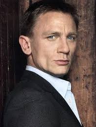 Daniel Craig