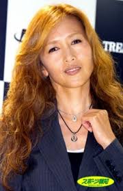 工藤静香晒得过黑被网友骂变丑恶
