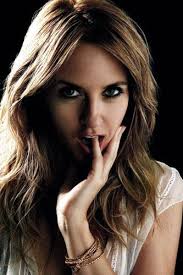 Image Exclusive: <b>Liz Phair</b>, Modest Picture