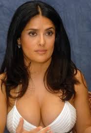 Would that be Selma Hayek? - via Daymix