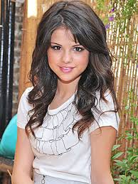 Selena Picture 1