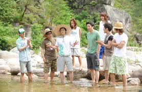 Daniel Henney Family Outing - via Daymix