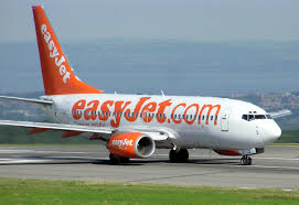 Boeing 737-700 of UK low cost - via Daymix