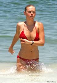 Harry jets to Barbados for fun in the sun before Iraq | Mail Online