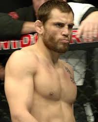 UFC - via Daymix