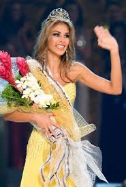 Miss Universe Contestants - via Daymix