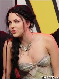 Sweet Amy Lee Views 13