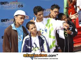 Image <b>B5</b> Picture & Photo Gallery Picture