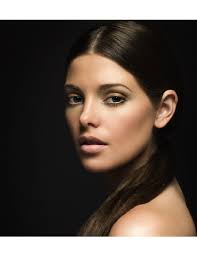 Ashley Greene's Address! - via Daymix