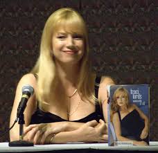 Image Εικόνα:Traci Lords DragonCon Picture