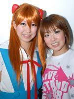 左の稲垣早希さんと右の増田