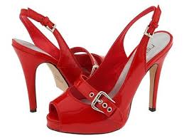 hot, red high heels. - via Daymix