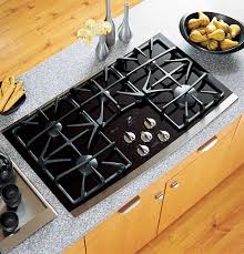GE Profile™ 36" gas cooktops